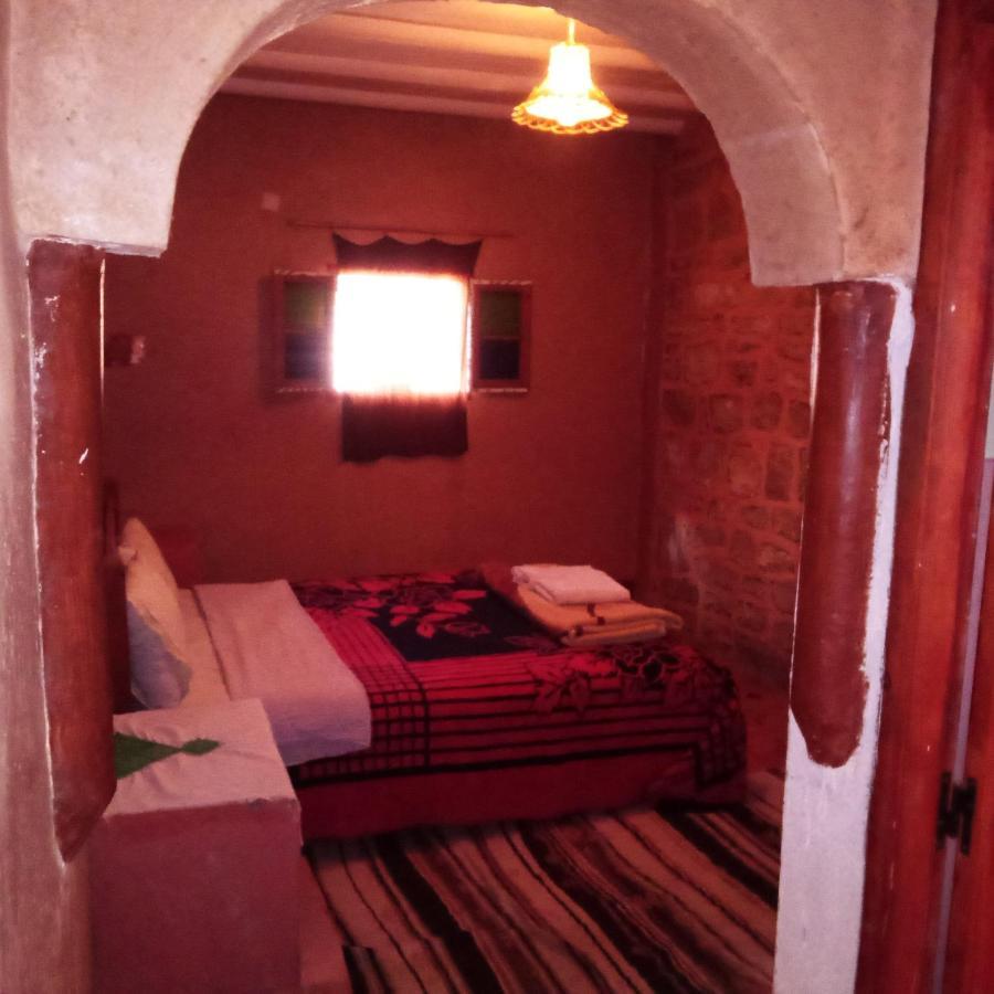 Dar Zara Hotell Tiourjdal Exteriör bild