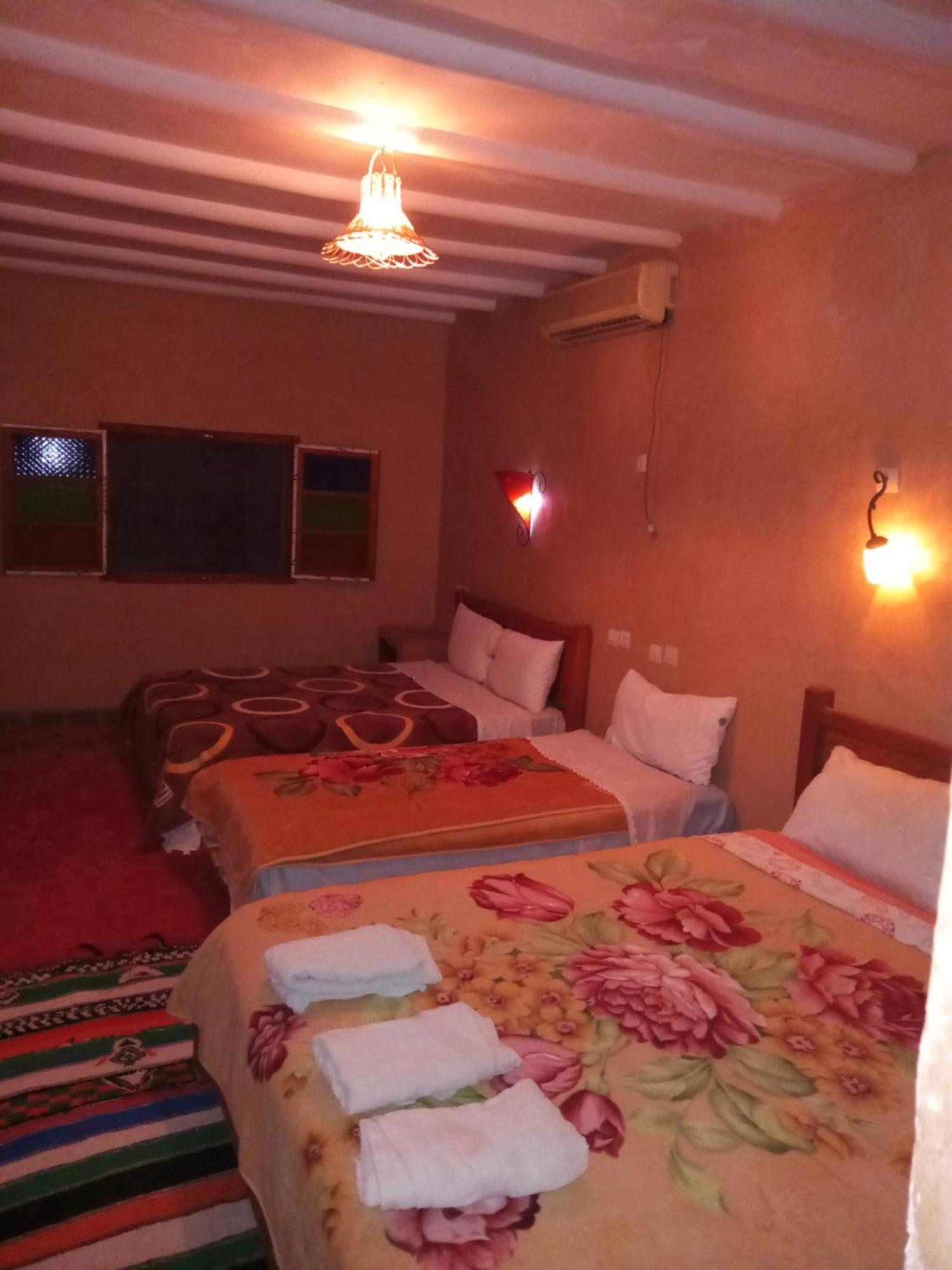Dar Zara Hotell Tiourjdal Exteriör bild