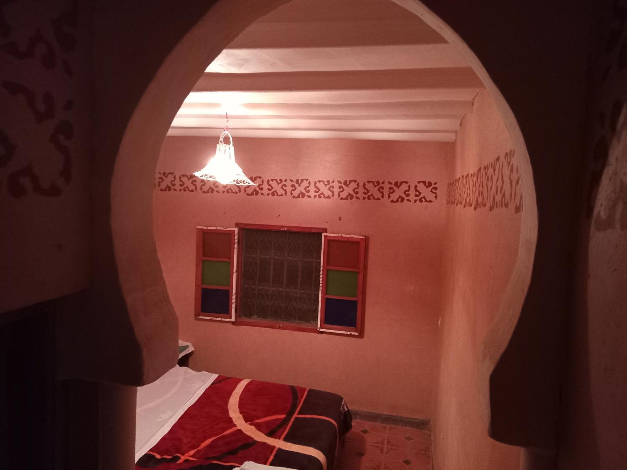 Dar Zara Hotell Tiourjdal Exteriör bild